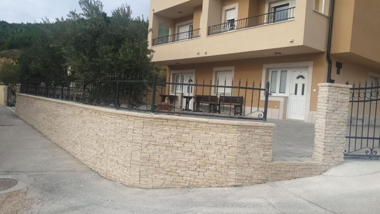 Andela 2 Apartment Макарска Екстериор снимка