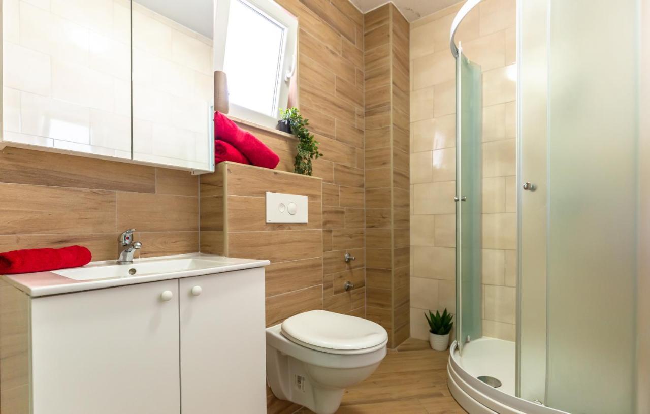 Andela 2 Apartment Макарска Екстериор снимка