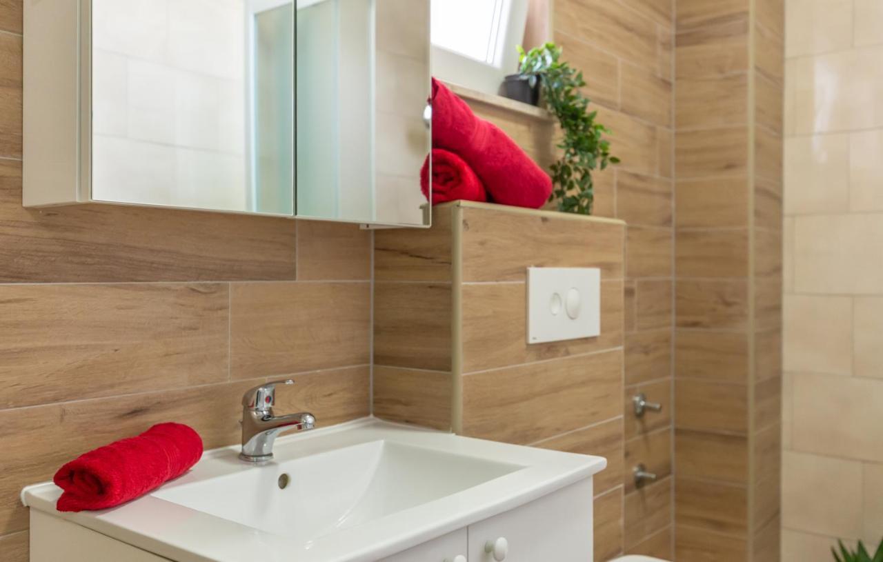 Andela 2 Apartment Макарска Екстериор снимка