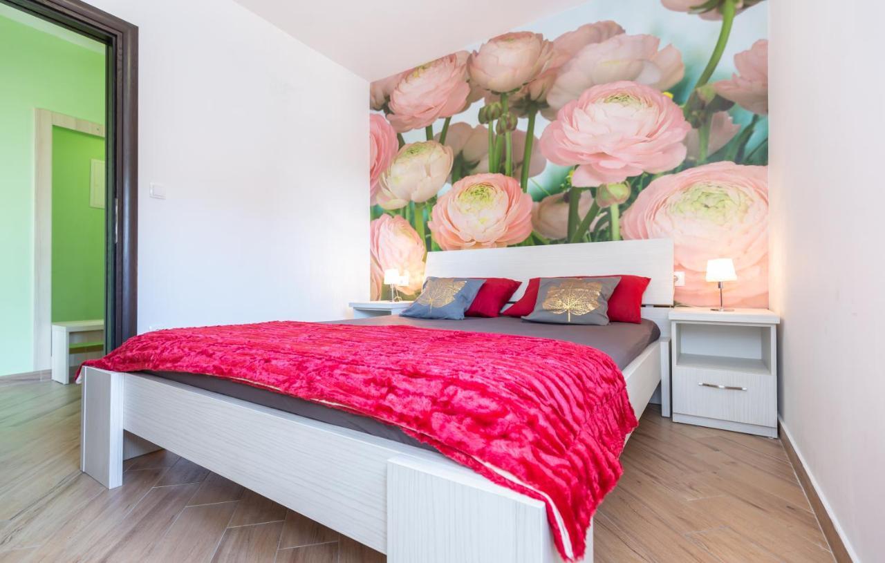 Andela 2 Apartment Макарска Екстериор снимка